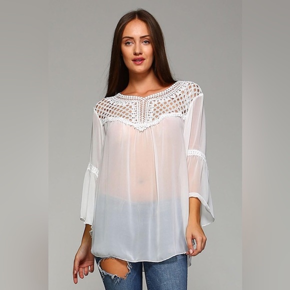 White blouse - Picture 2 of 4